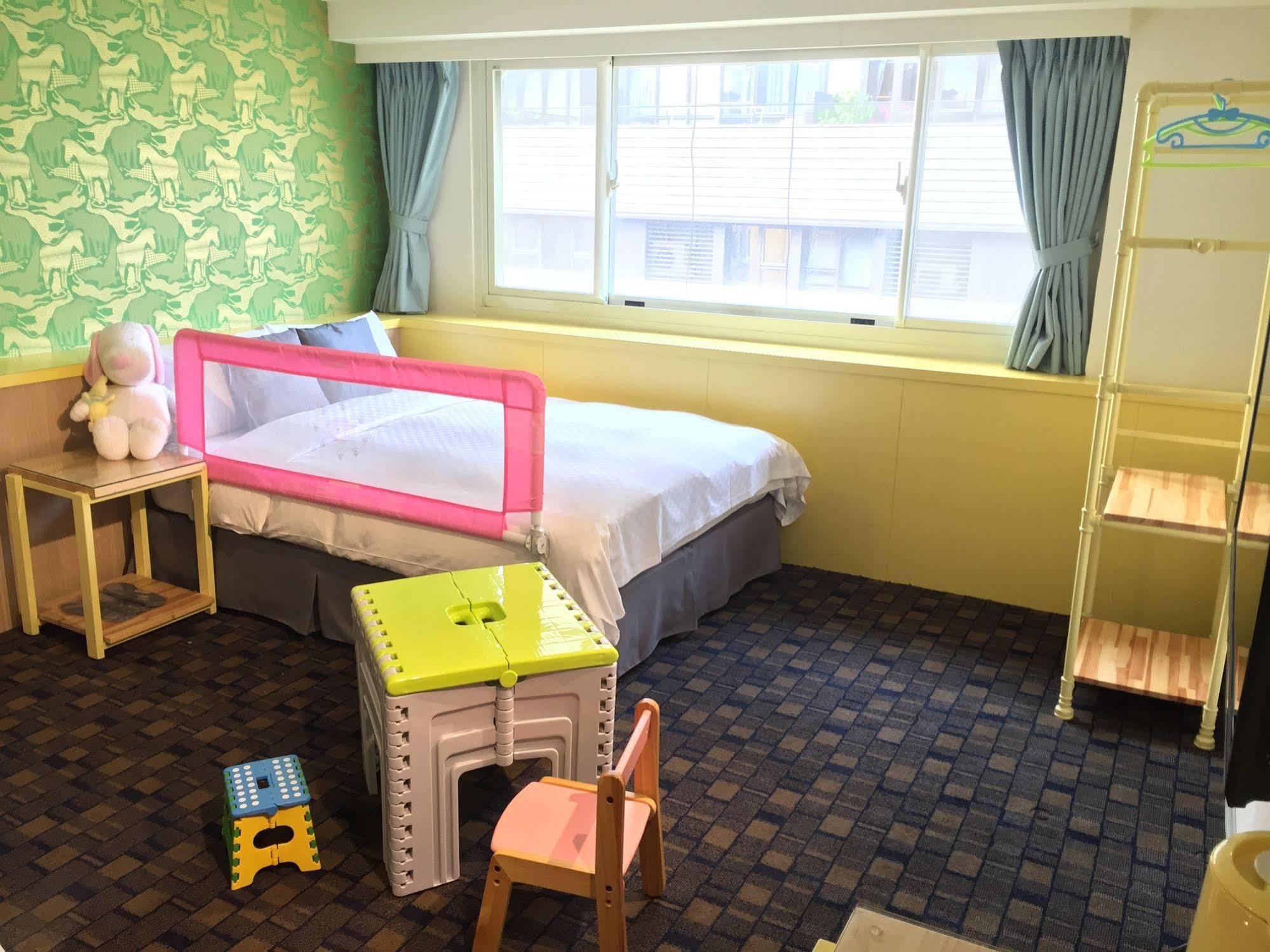 Click Hotel - Ximending Branch Taipei Eksteriør bilde